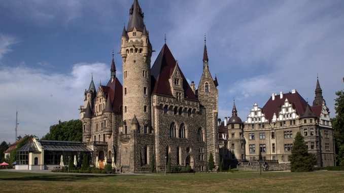 mosch, moszna, castle